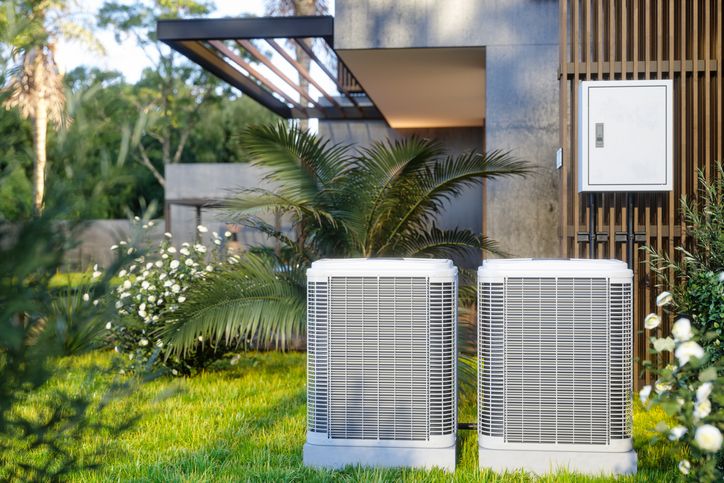 Beyond the Oasis: How Air Conditioning Defined Palm Springs Living